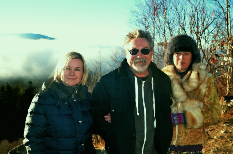 трое.jpg (101.92 КБ, 6139 просмотров) трое.jpg