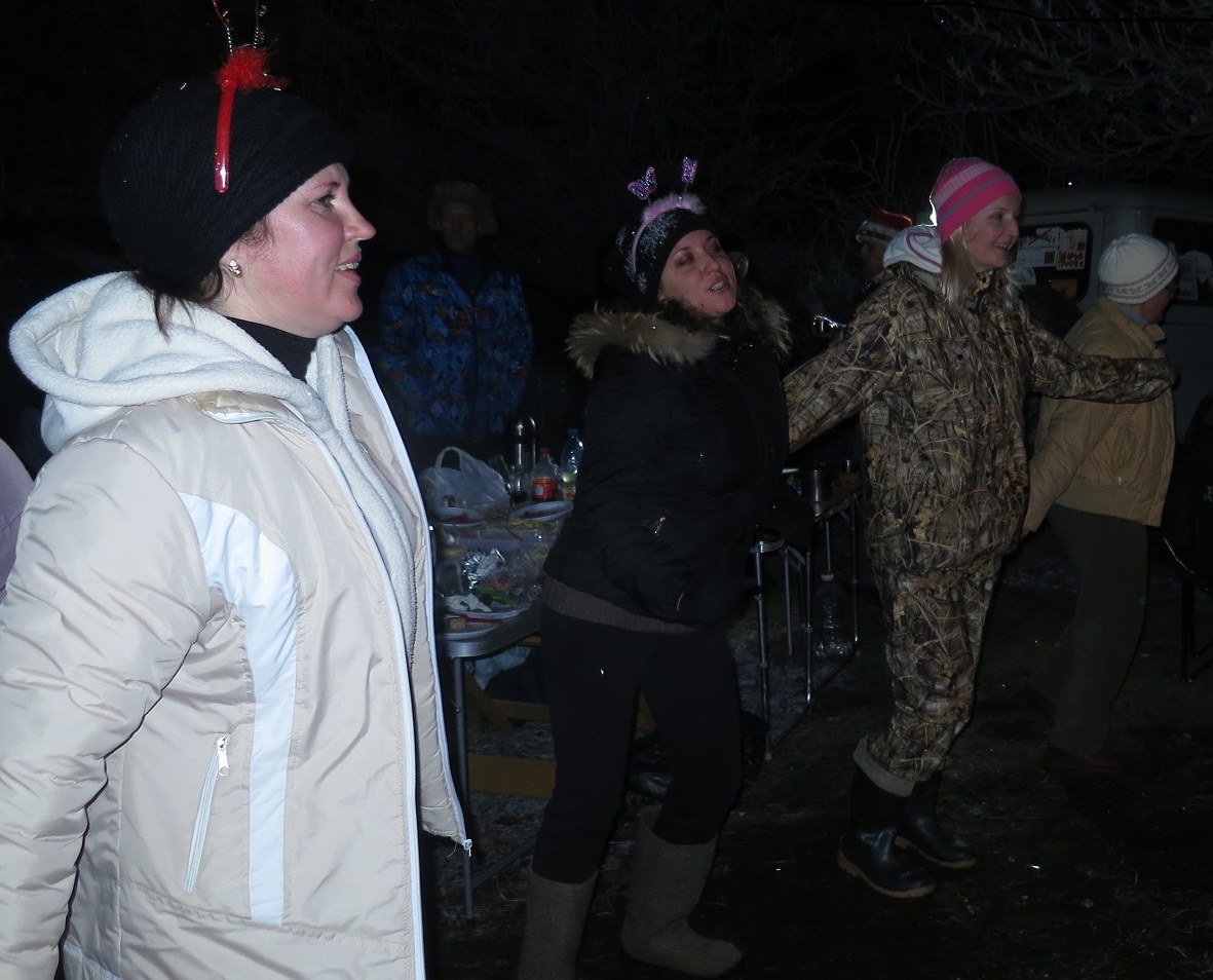 Встали в хоровод.JPG (270.24 КБ, 7467 просмотров) Встали в хоровод.JPG