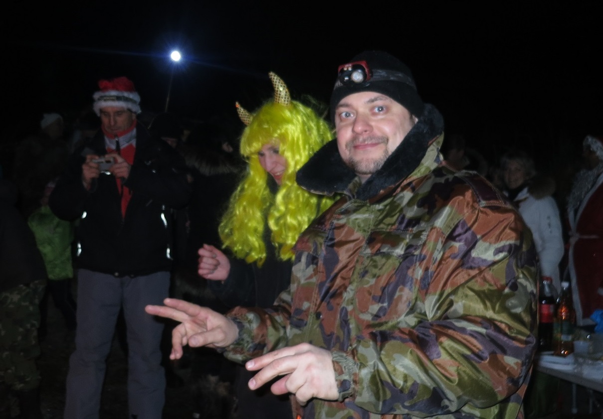 Зачем костюм, он и так Бармалей.JPG (212.51 КБ, 7305 просмотров) Зачем костюм, он и так Бармалей.JPG